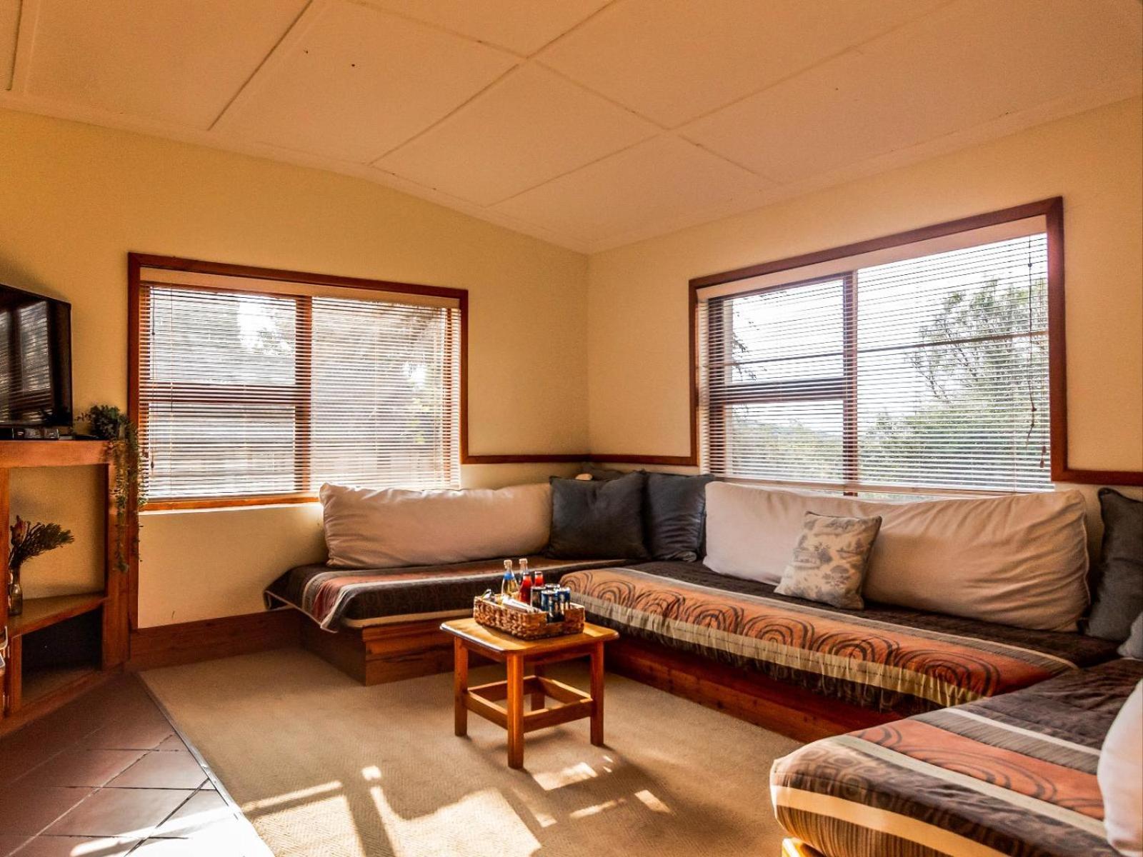 Buffalo Hills Private Game Reserve Chalet Harrismith